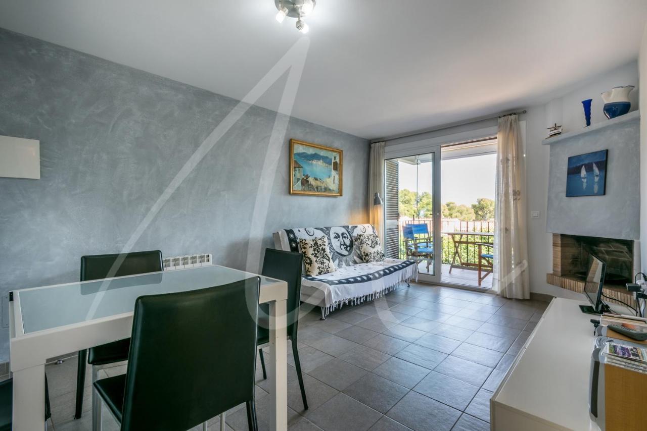 Carabela By Seamount Rentals Calella De Palafrugell Extérieur photo